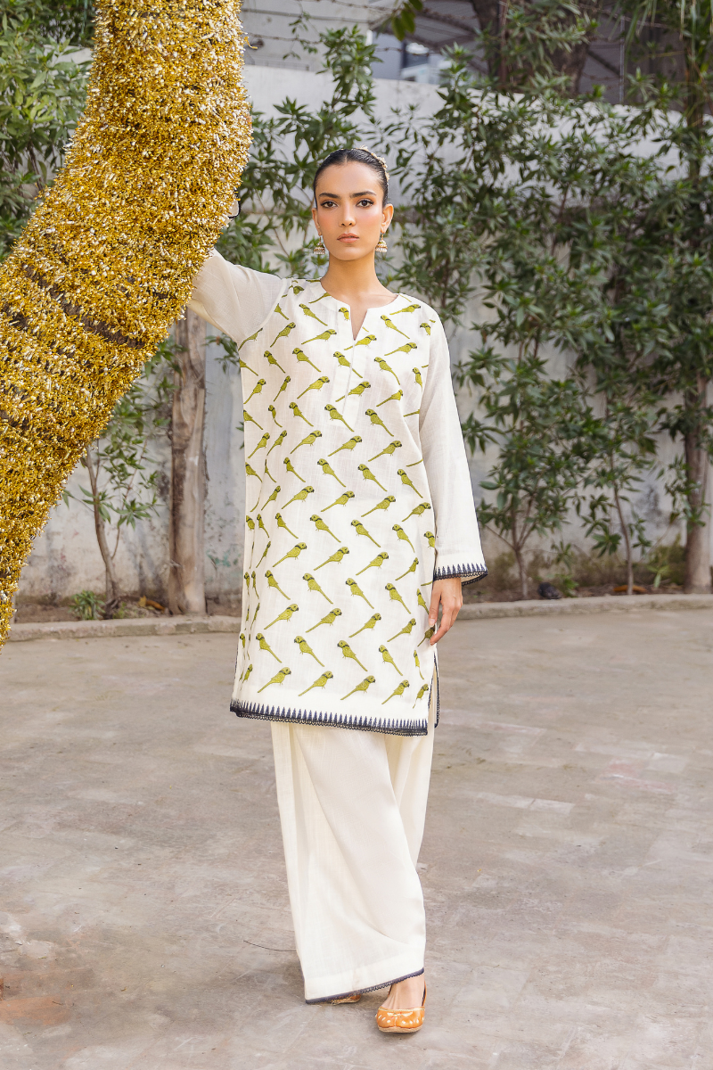 OFF-WHITE EMBROIDERED LAWN SET