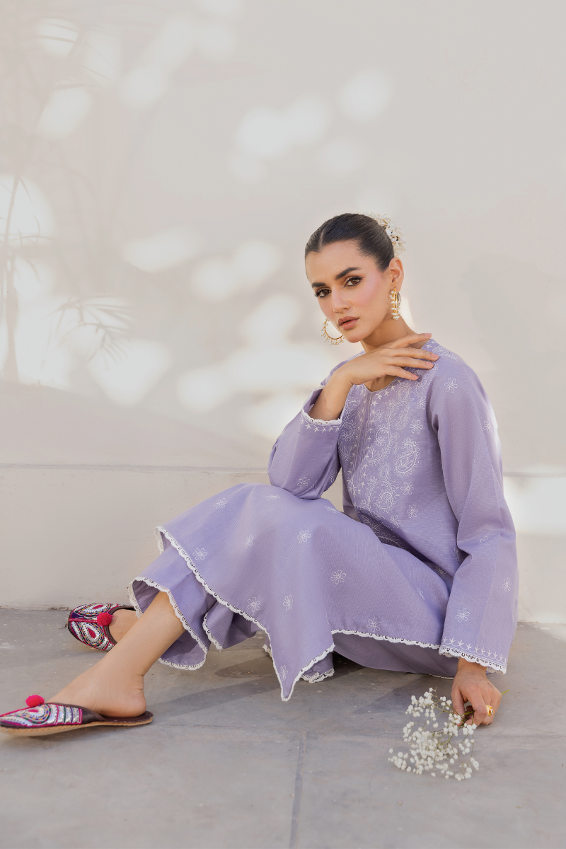 LILAC EMBROIDERED LAWN SET