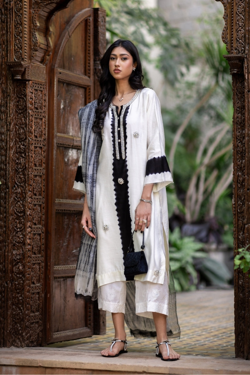 LEIA Ayesha Khurram