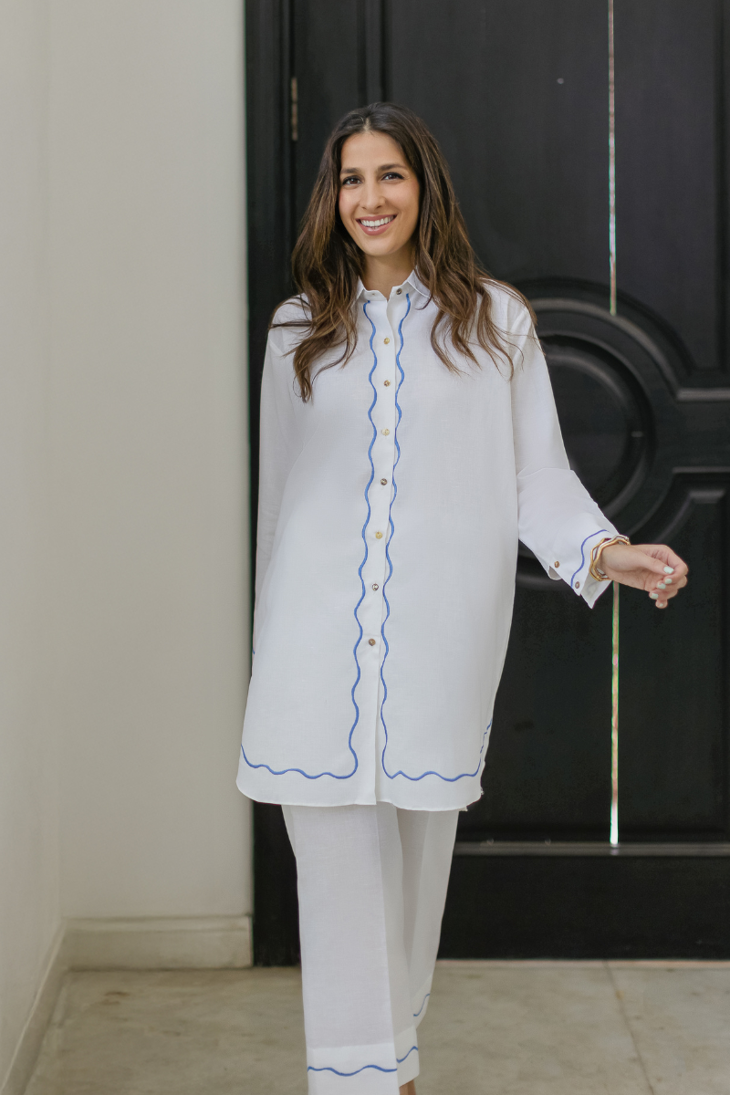 WHITE EMBROIDERED IRISH LINEN SET
