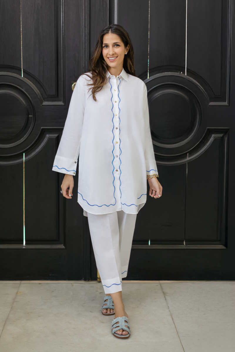 WHITE EMBROIDERED IRISH LINEN SET