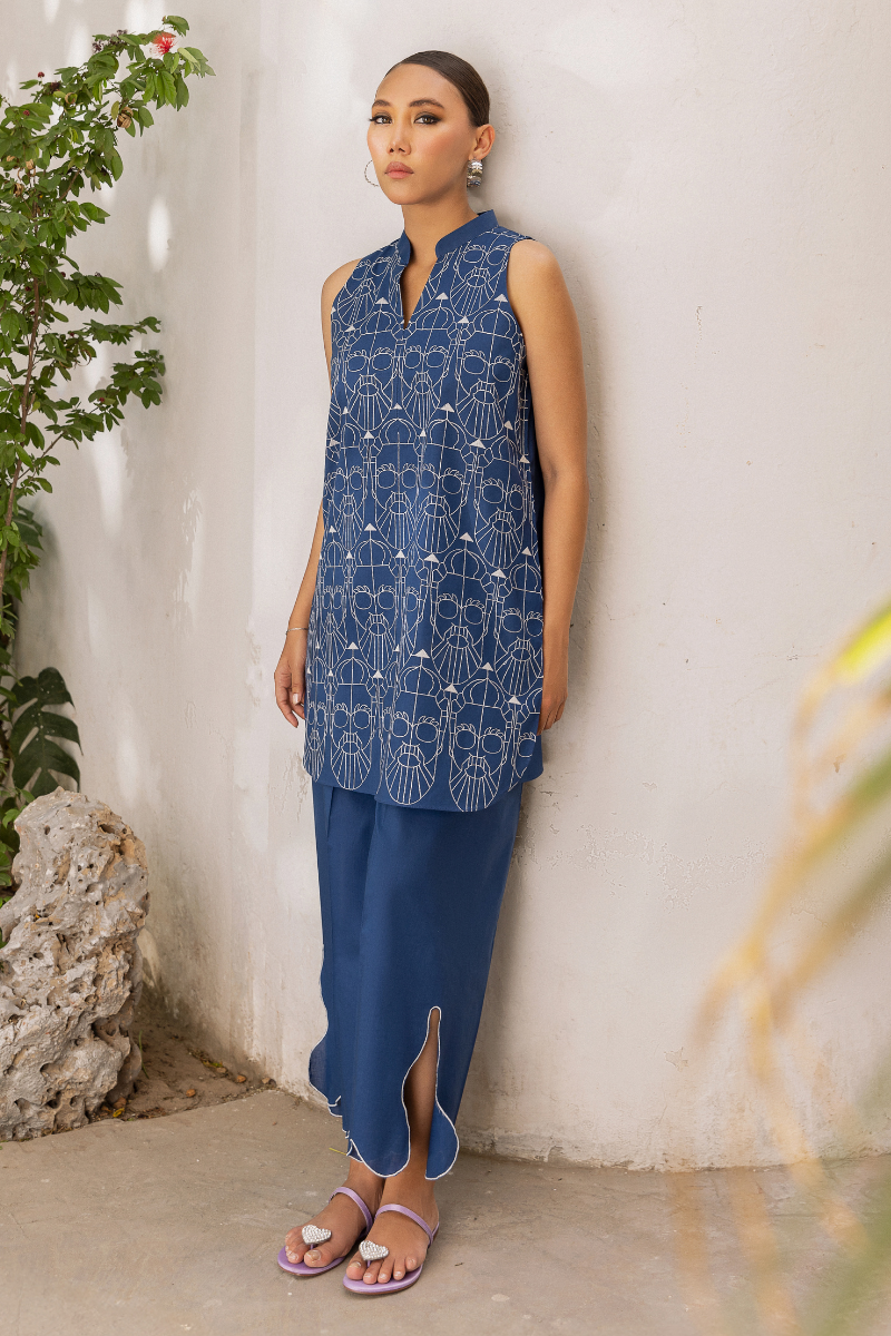 BLUE EMBROIDERED LAWN SET