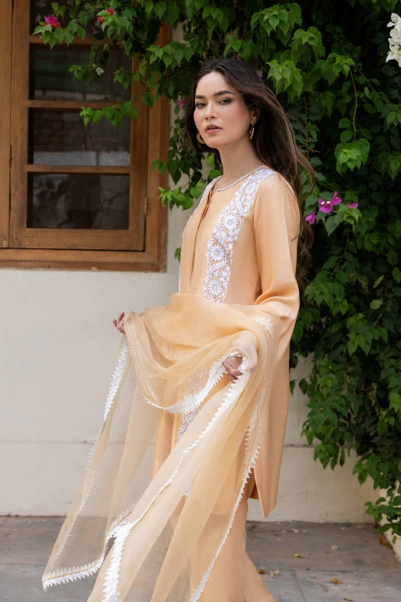 NOORI